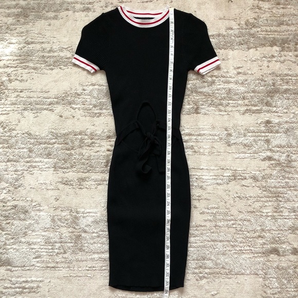 Ribbed Cutout Sporty T Shirt Dress by Rehab Small - Picture 8 of 9